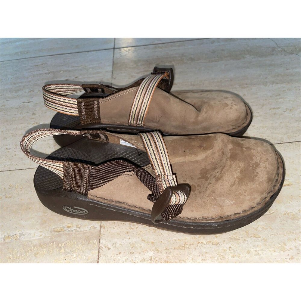 CHACO Women's Size 6.5 Chocolate Brown Suede Leather Shoes Loafers Sandals